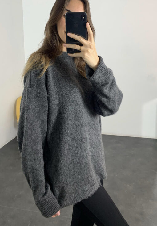 Fluffy sweater -Gray - Image 2