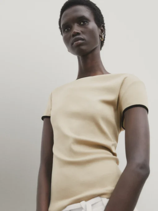 Deema t shirt- dark beige - Image 5