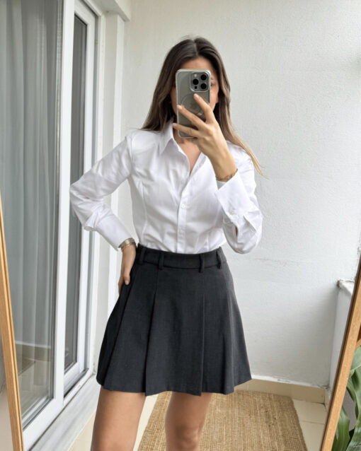 white shirt - Image 4