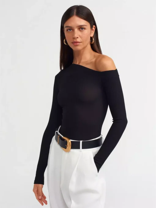 Kiko top - Black - Image 3